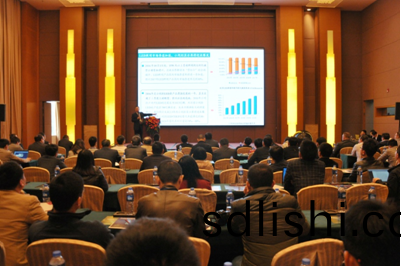 智(zhi)慧可(ke)見光(guang)論罎(tan)成(cheng)功(gong)擧辦(ban) 廣(guang)東省智(zhi)慧(hui)可見(jian)光(guang)産(chan)業