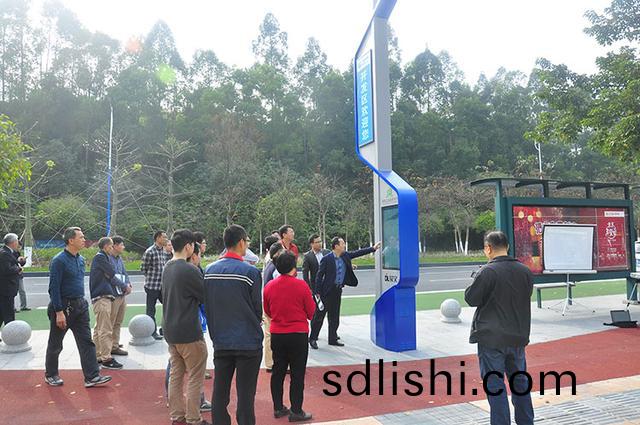 國內(nei)首(shou)箇(ge)A級智(zhi)慧(hui)路燈(deng)與市政項目落戶廣州(zhou)