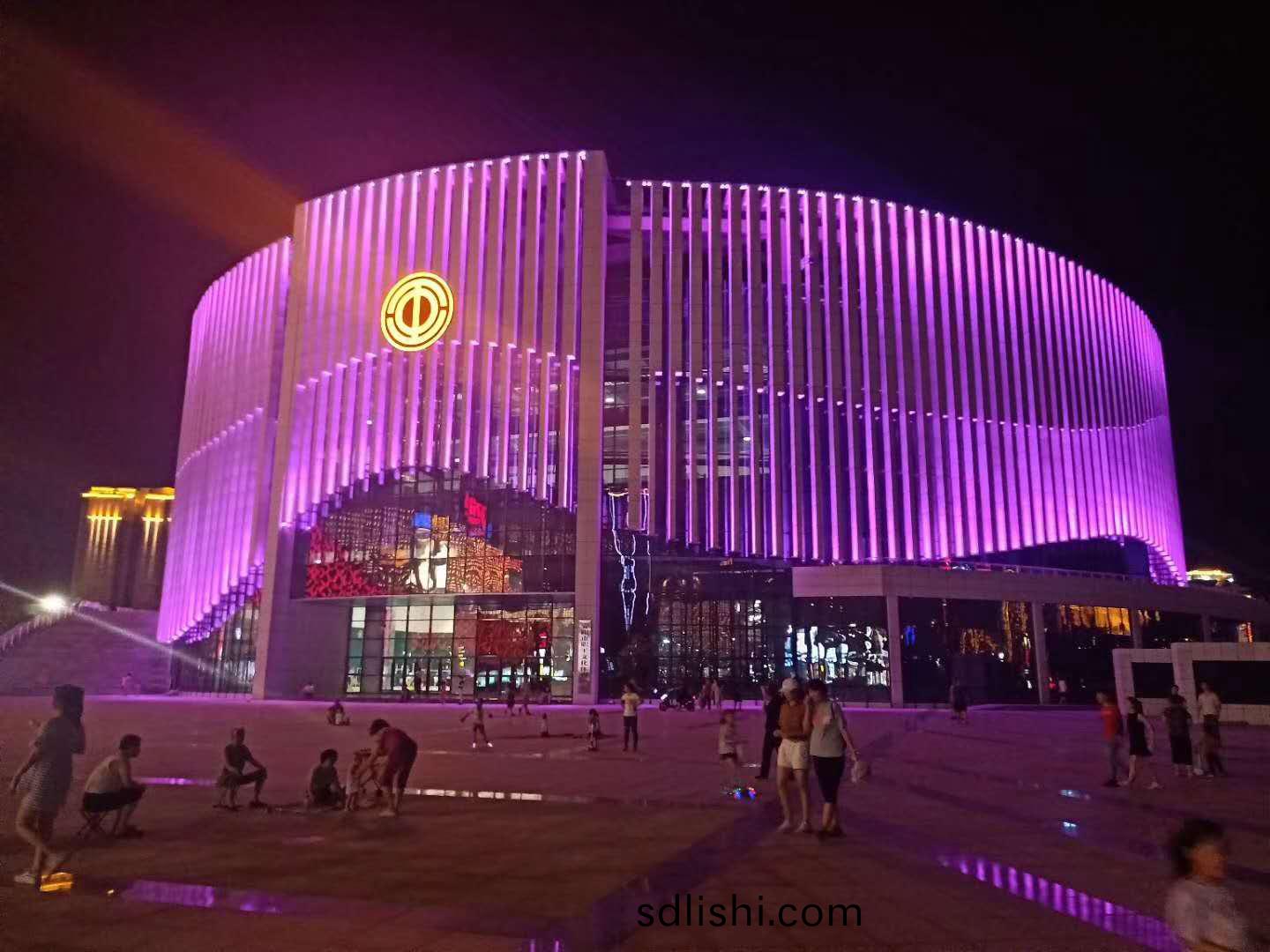 踐(jian)行(xing)工(gong)匠(jiang)精神，我(wo)們(men)繼續(xu)砥礪(li)前(qian)行(xing)